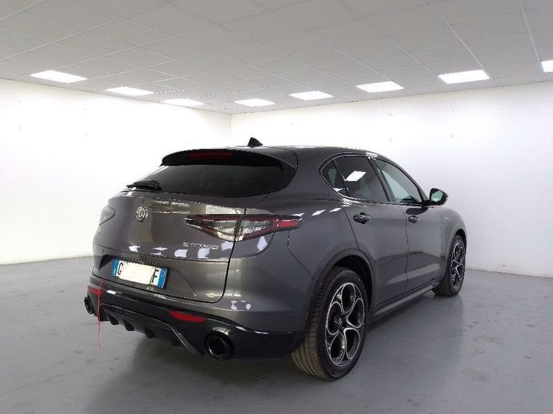 Alfa Romeo Stelvio 2024