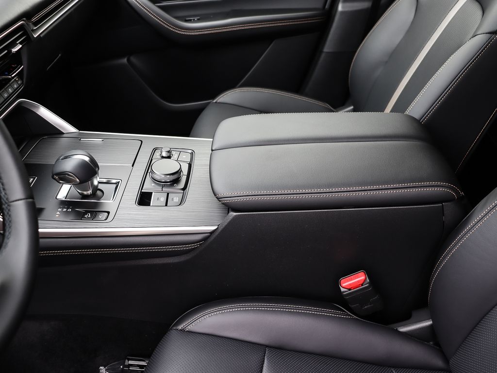 Mazda CX-60 2025
