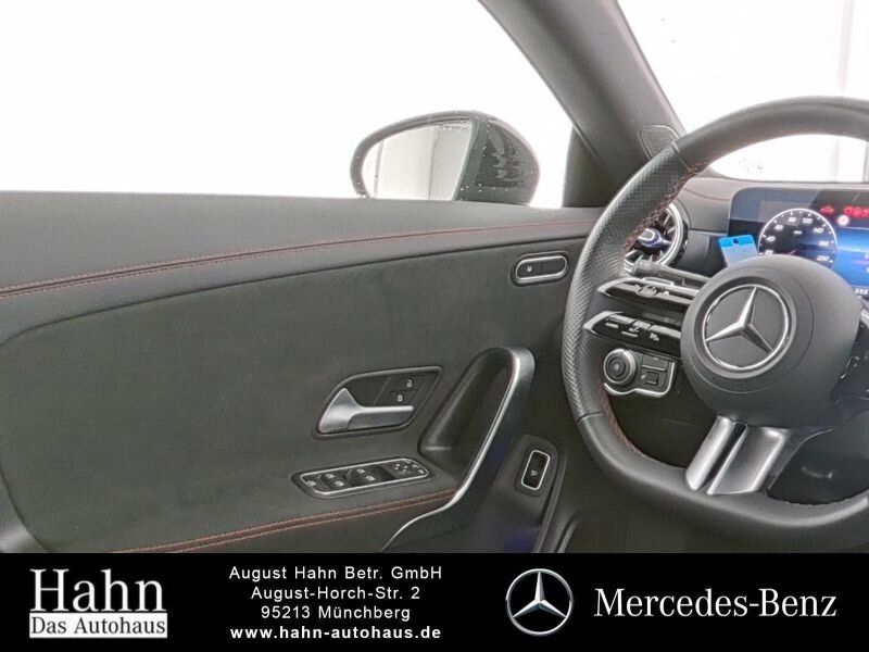 Mercedes-Benz CLA 200 2024