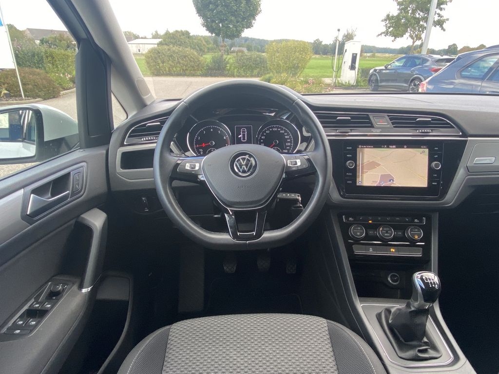 Volkswagen Touran 2021