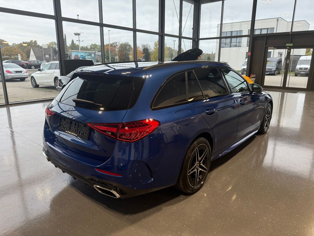 Mercedes-Benz C 300 2025