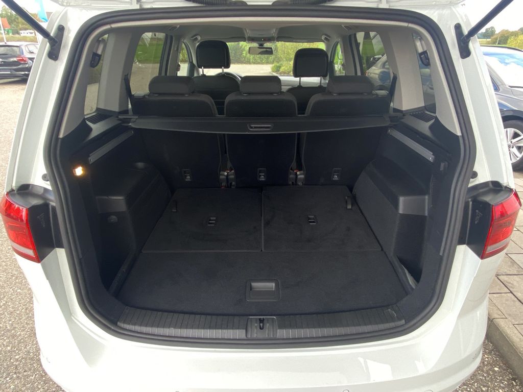 Volkswagen Touran 2021