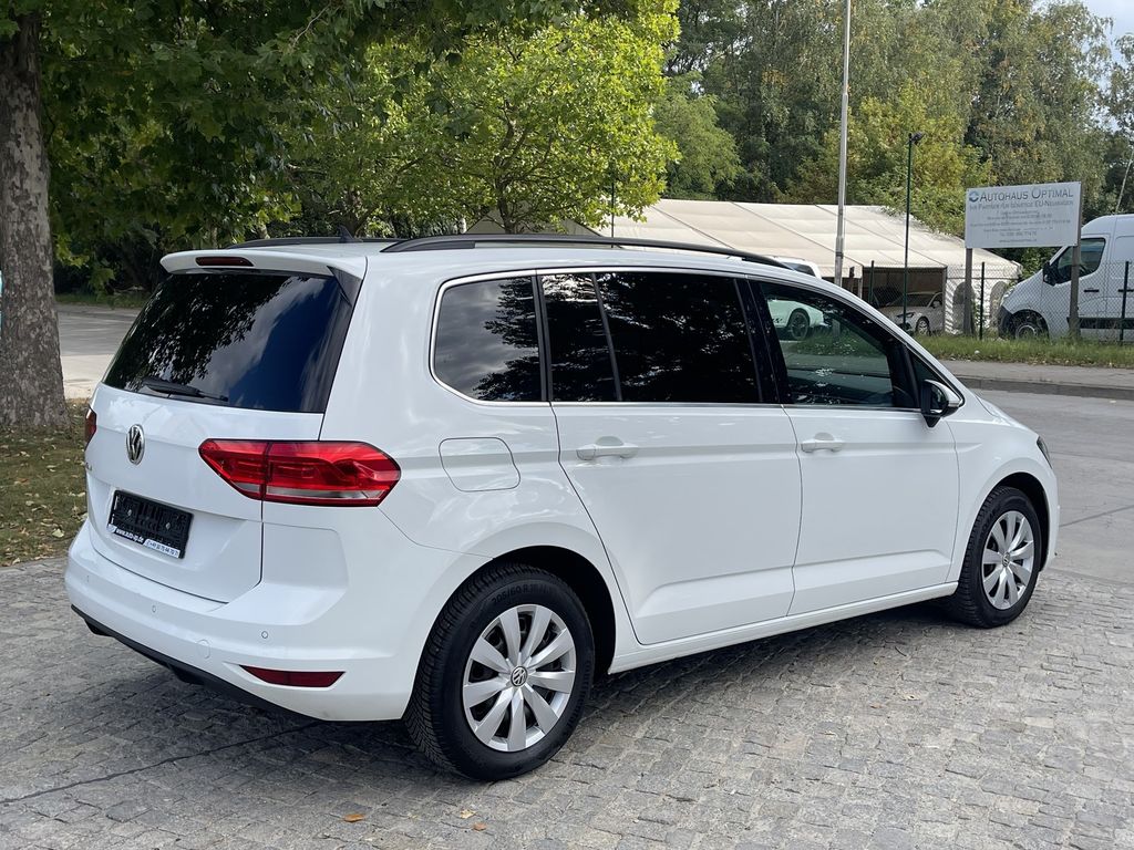 Volkswagen Touran 2019