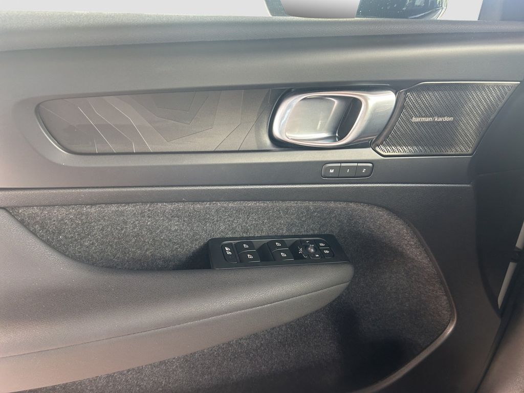 Volvo XC40 2022