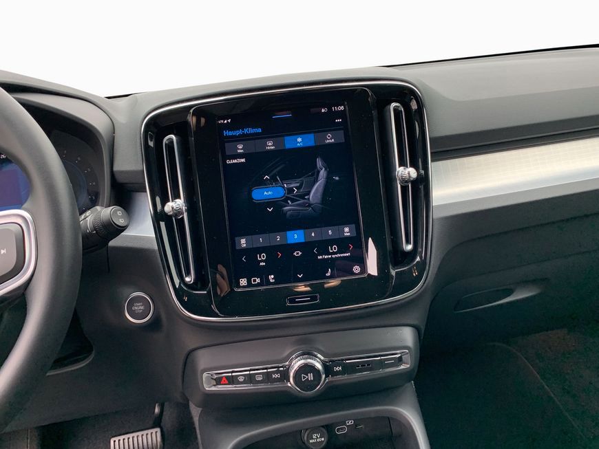 Volvo XC40 2024