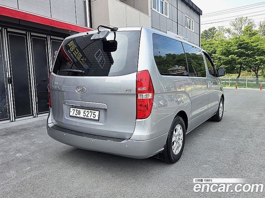 Hyundai Starex 2015