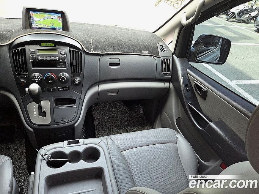 Hyundai Starex 2015