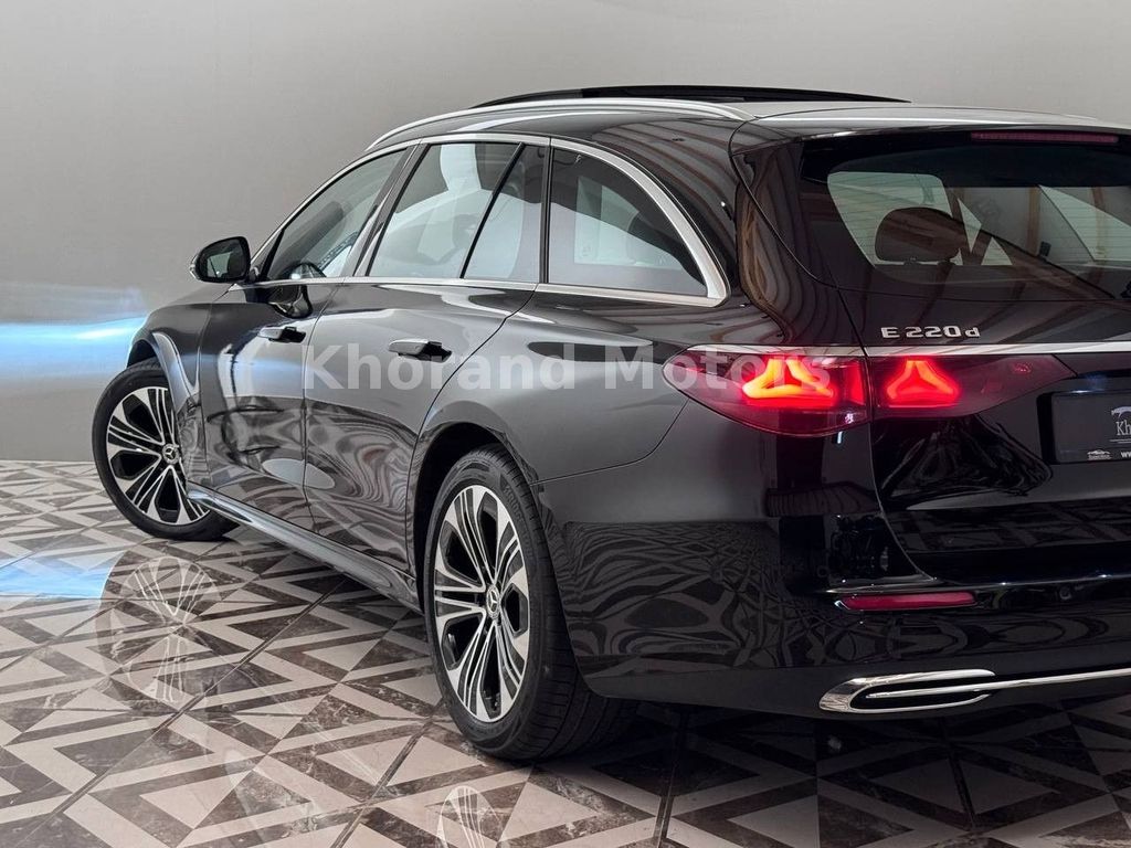 Mercedes-Benz E 220 2024
