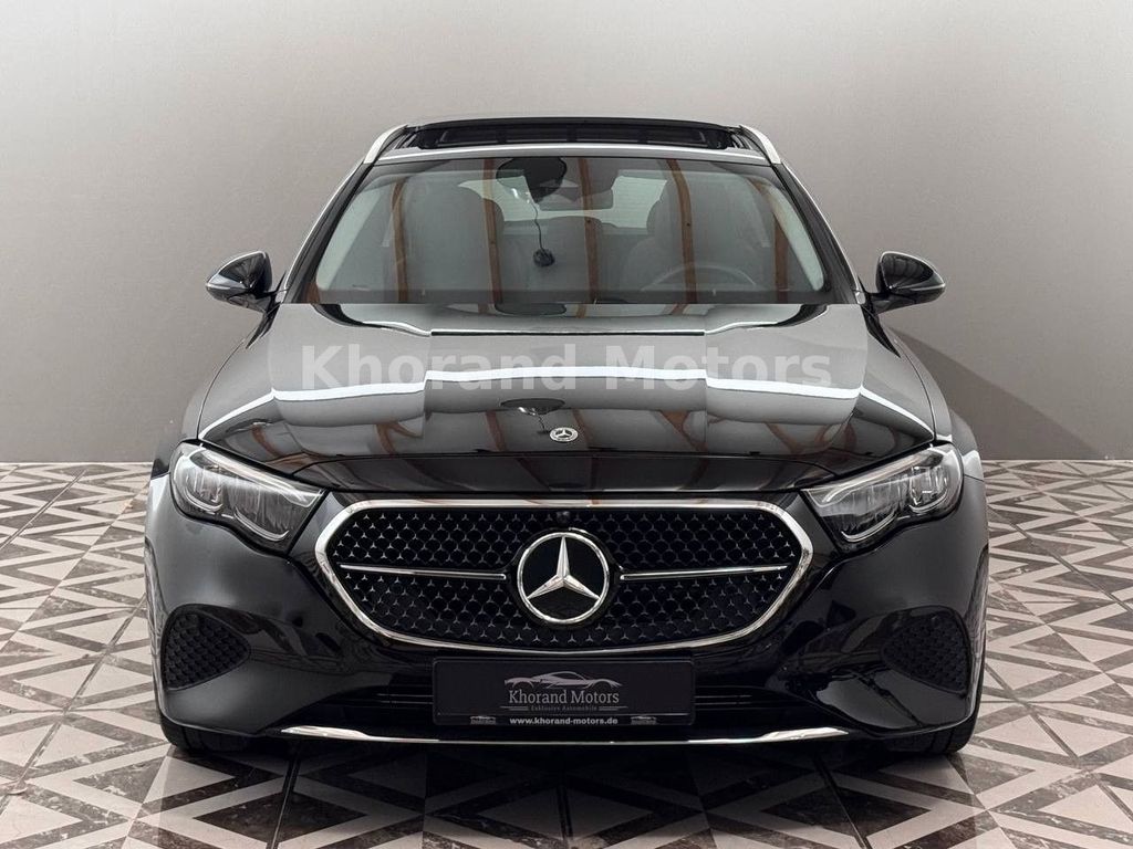Mercedes-Benz E 220 2024