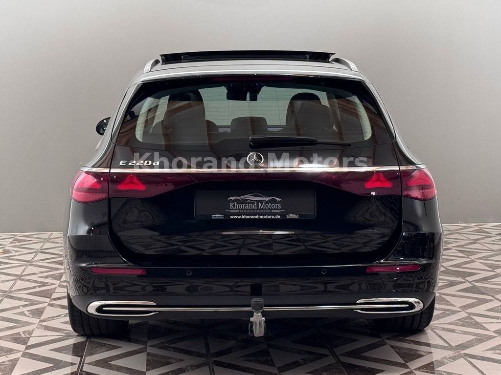 Mercedes-Benz E 220 2024
