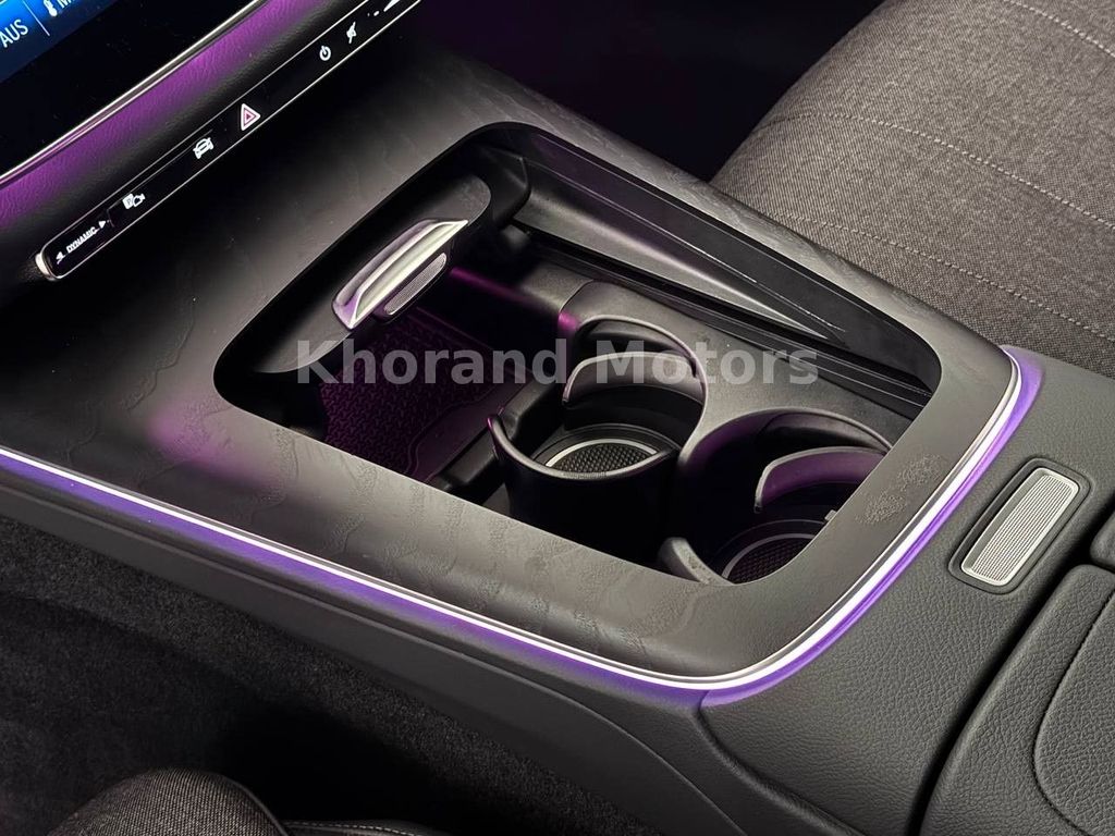 Mercedes-Benz E 220 2024