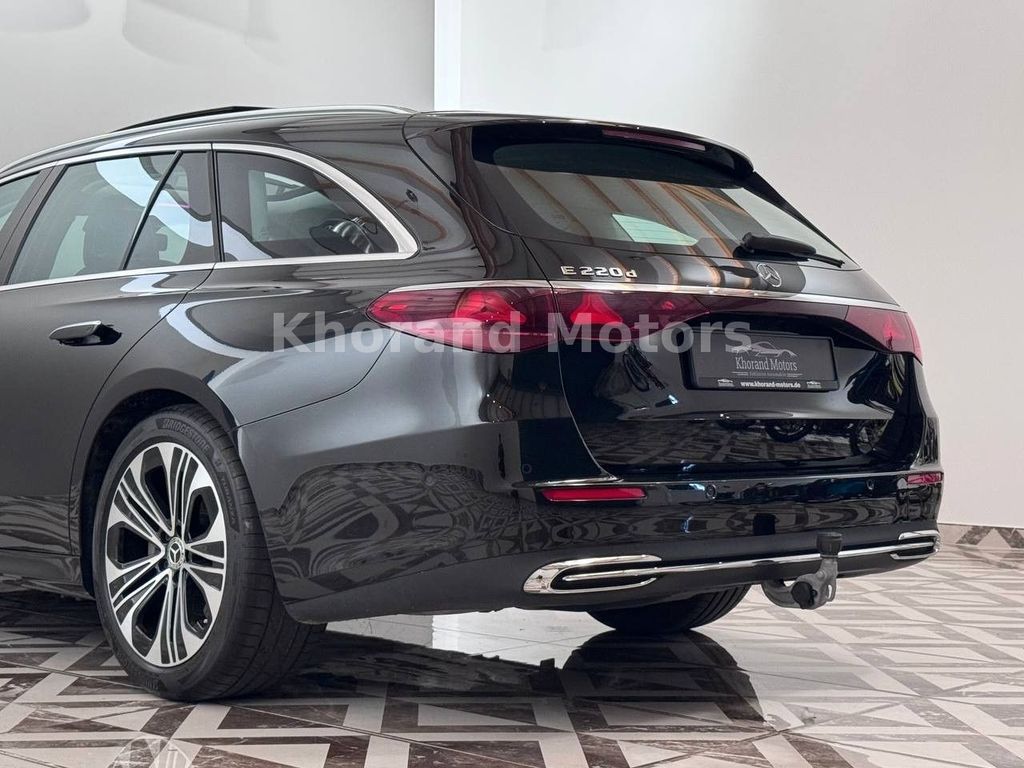 Mercedes-Benz E 220 2024