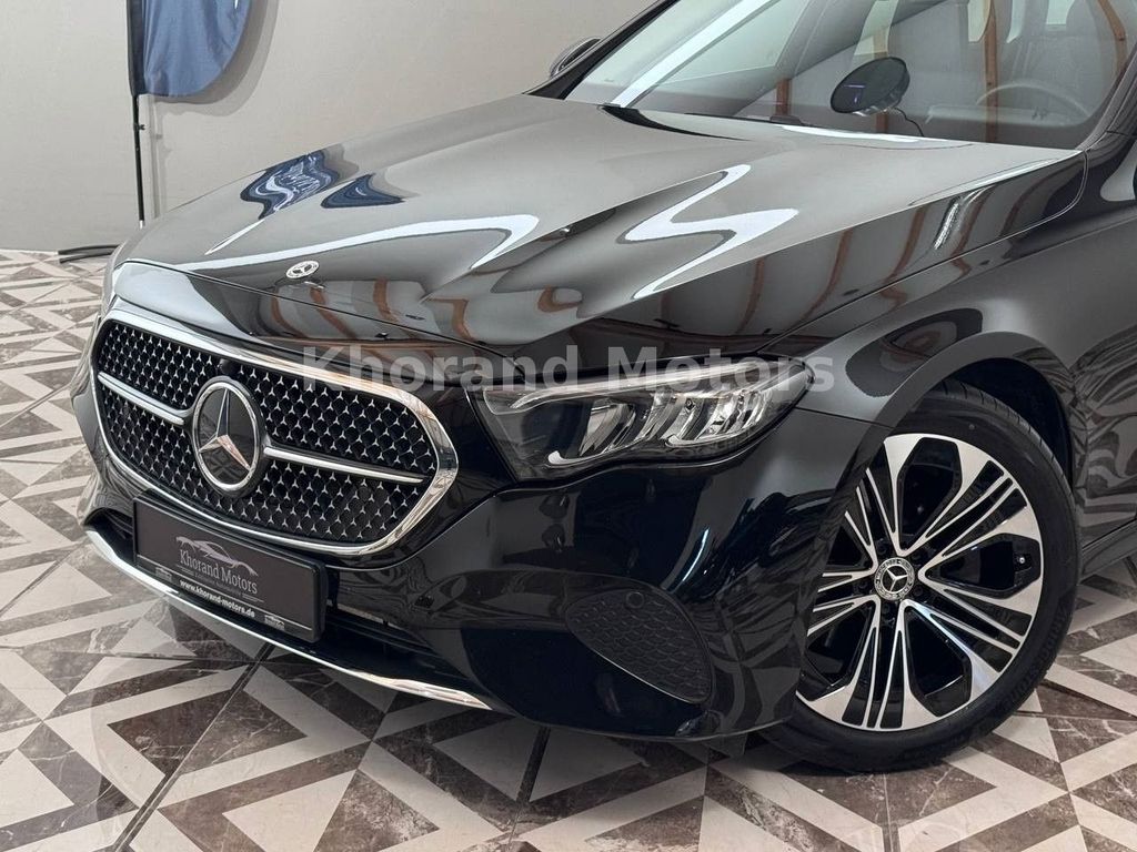 Mercedes-Benz E 220 2024