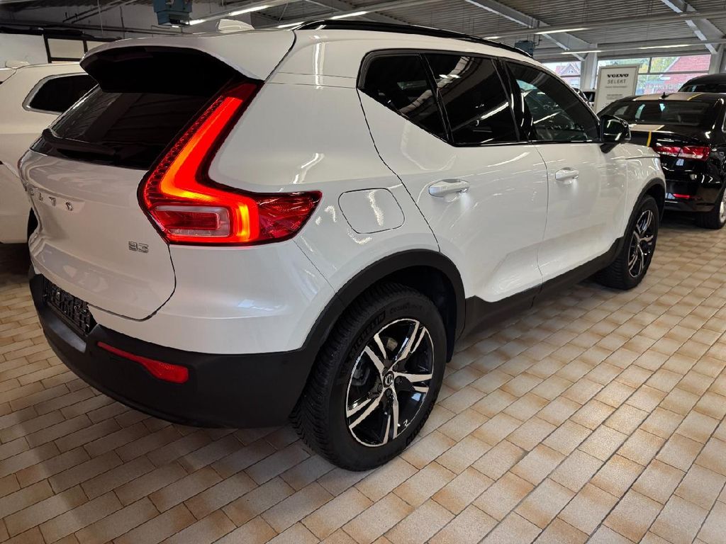 Volvo XC40 2023