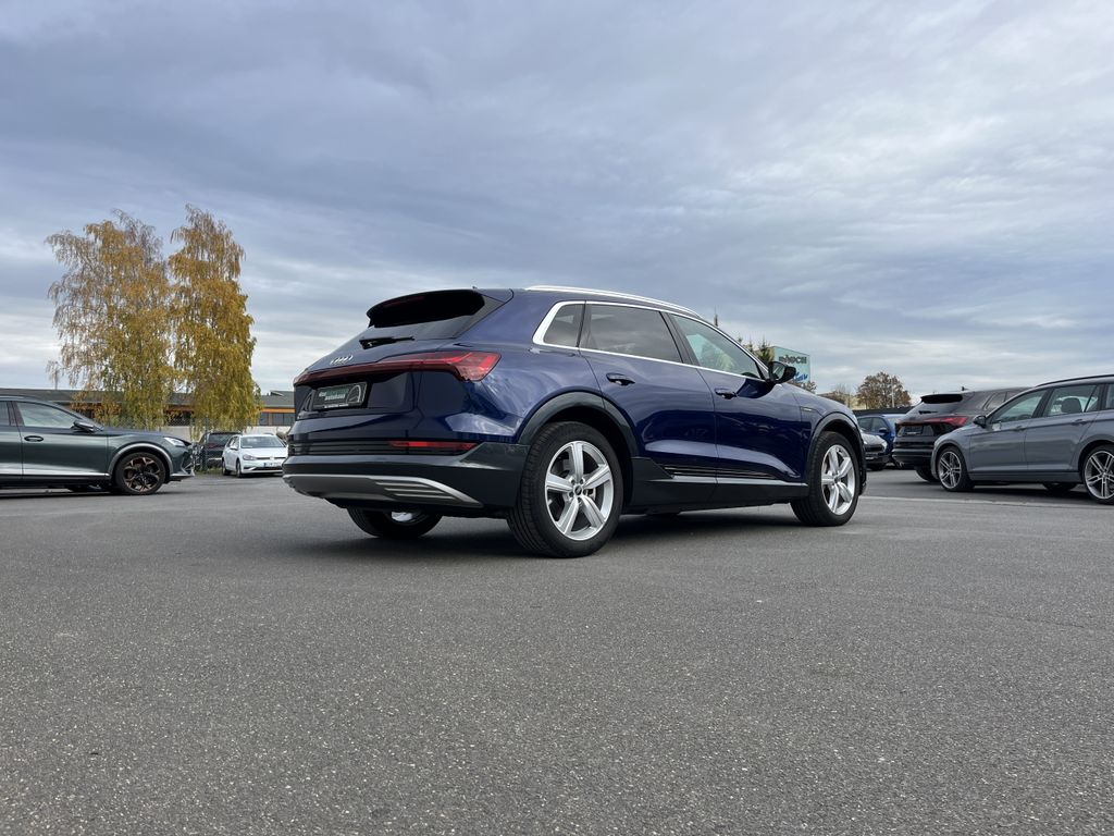 Audi e-tron 2022