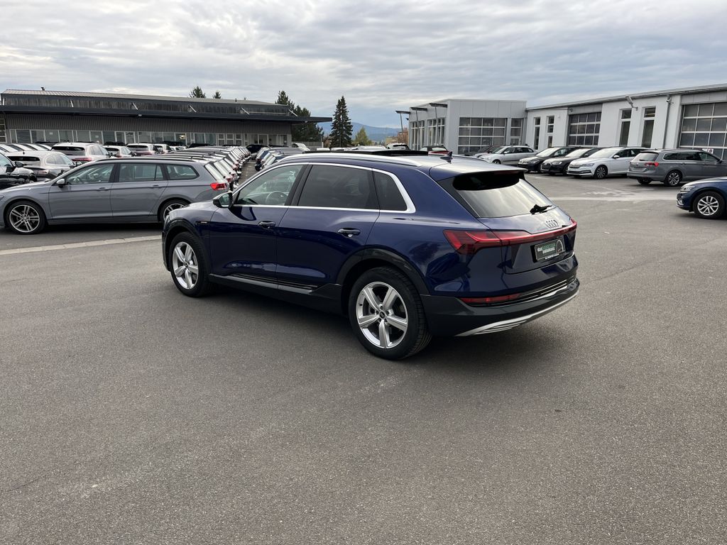 Audi e-tron 2022