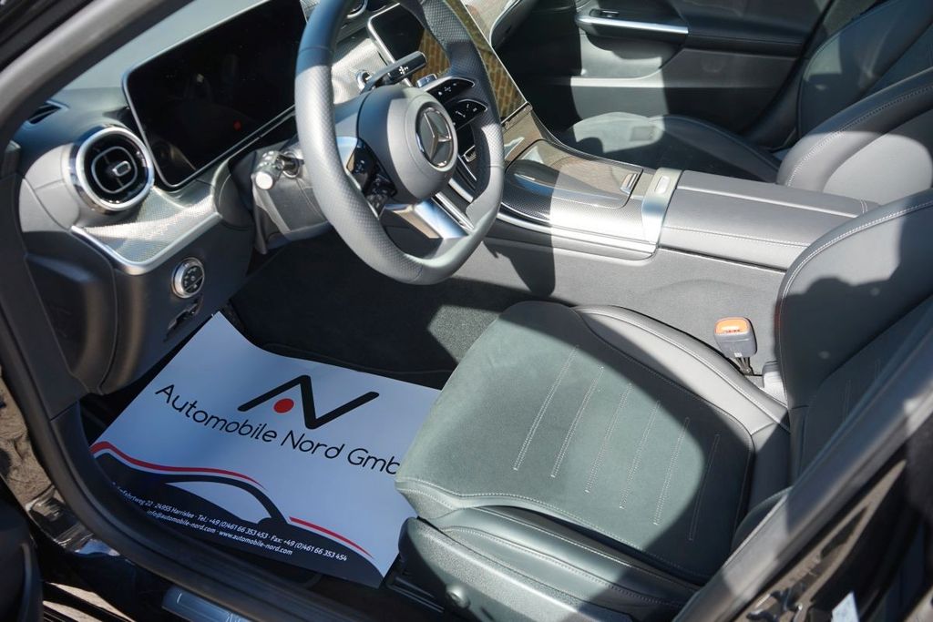 Mercedes-Benz C 300 2025