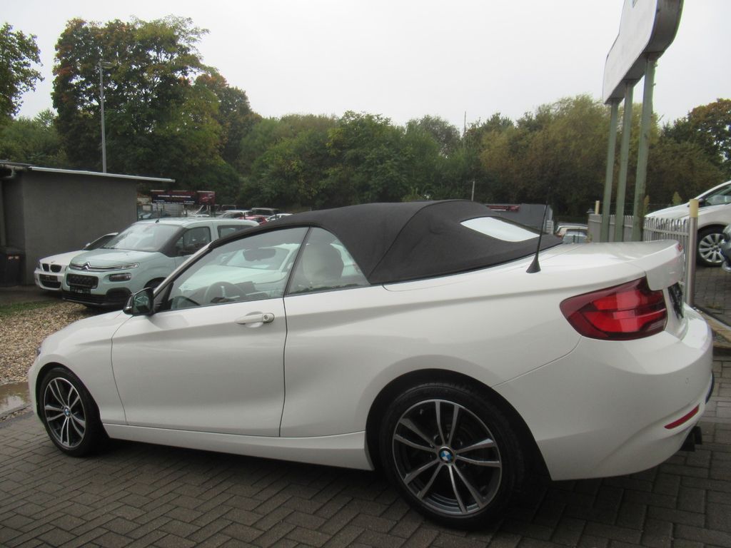 BMW 218 2021