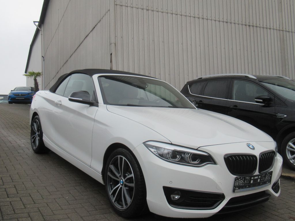 BMW 218 2021