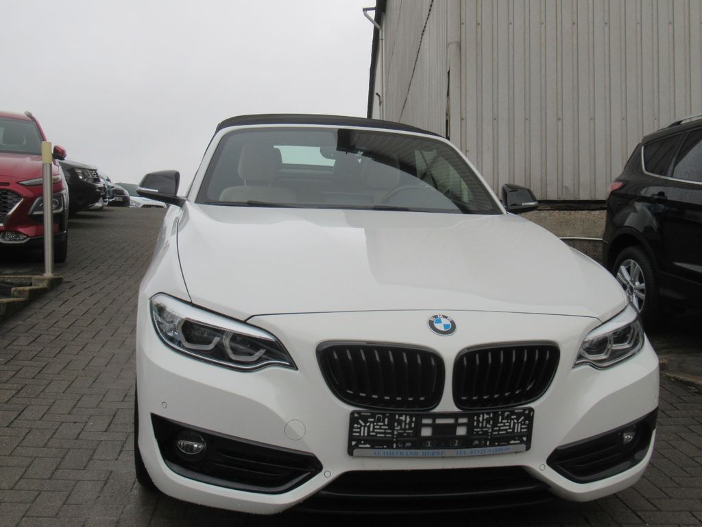 BMW 218 2021
