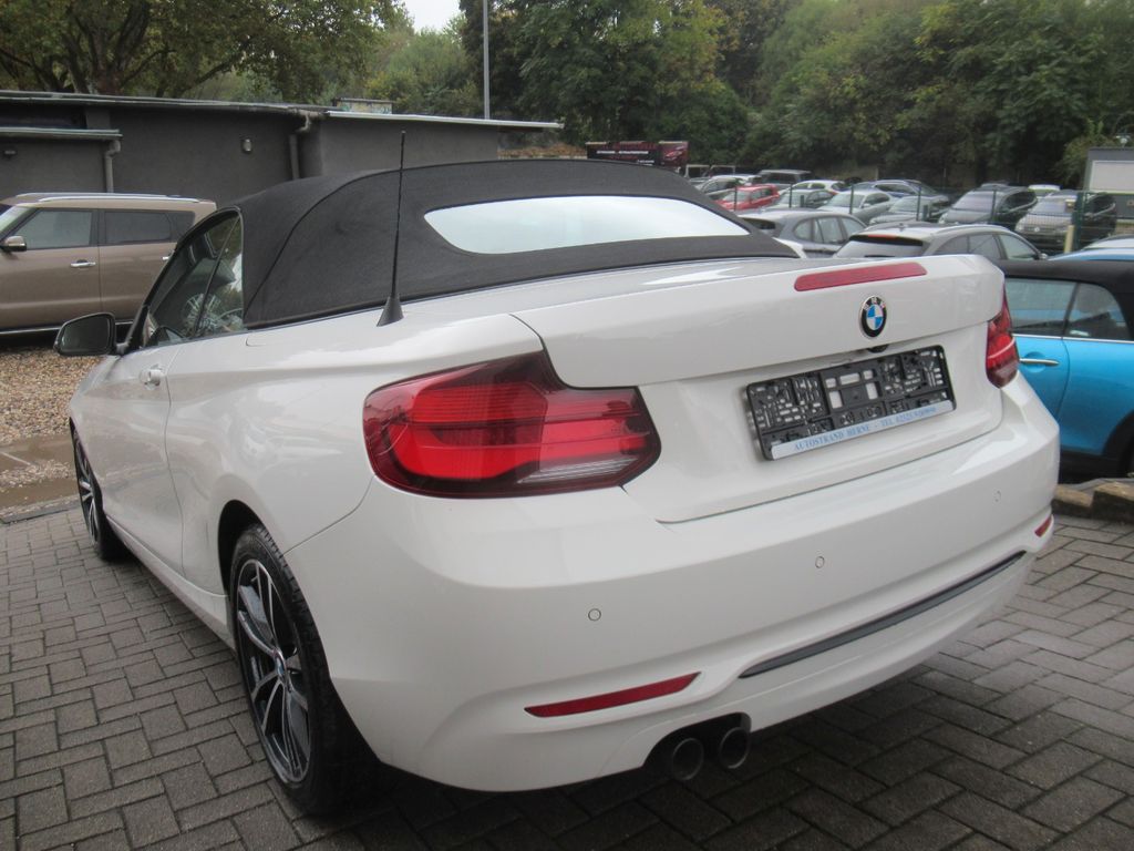 BMW 218 2021