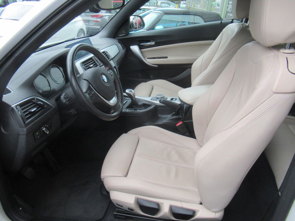 BMW 218 2021