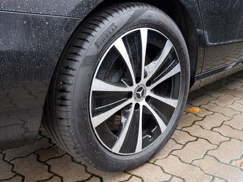 Mercedes-Benz E 300 2022