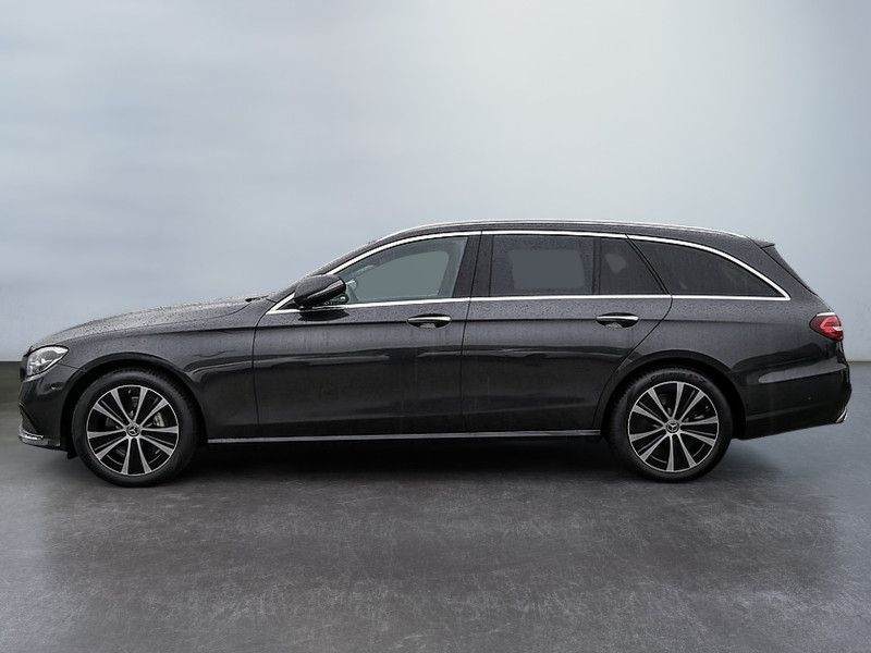 Mercedes-Benz E 300 2022