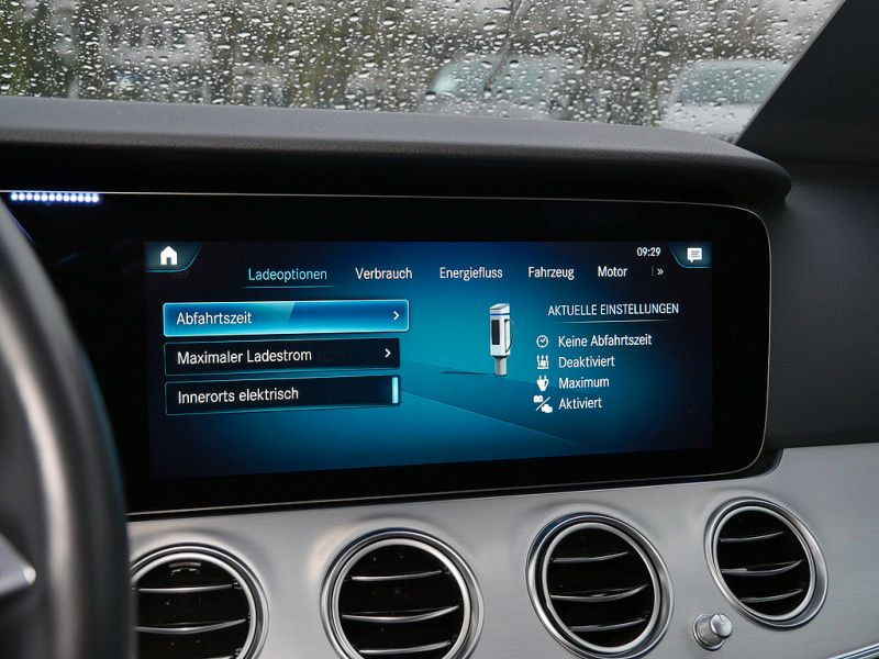 Mercedes-Benz E 300 2022