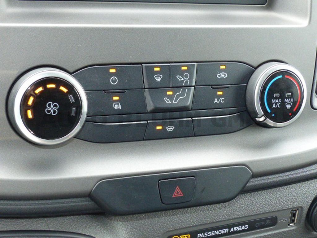 Ford Transit Custom 2023