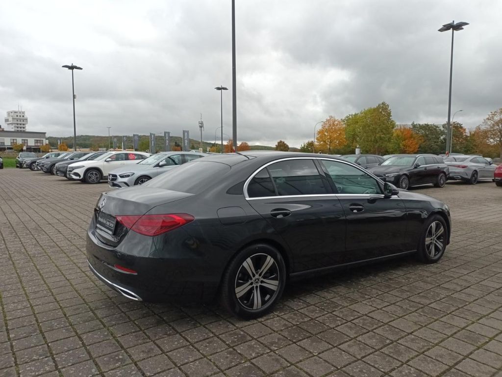 Mercedes-Benz C 200 2024