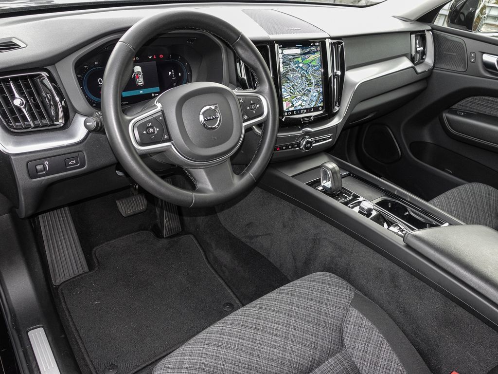 Volvo XC60 2022
