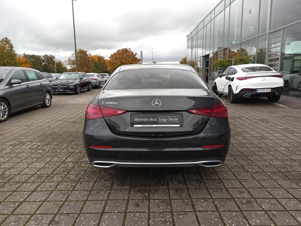 Mercedes-Benz C 200 2024