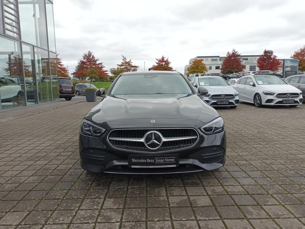 Mercedes-Benz C 200 2024