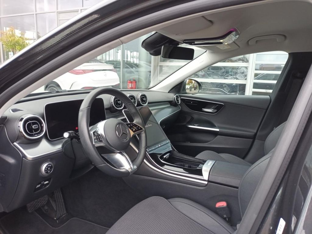 Mercedes-Benz C 200 2024
