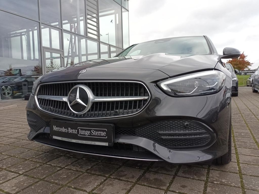 Mercedes-Benz C 200 2024