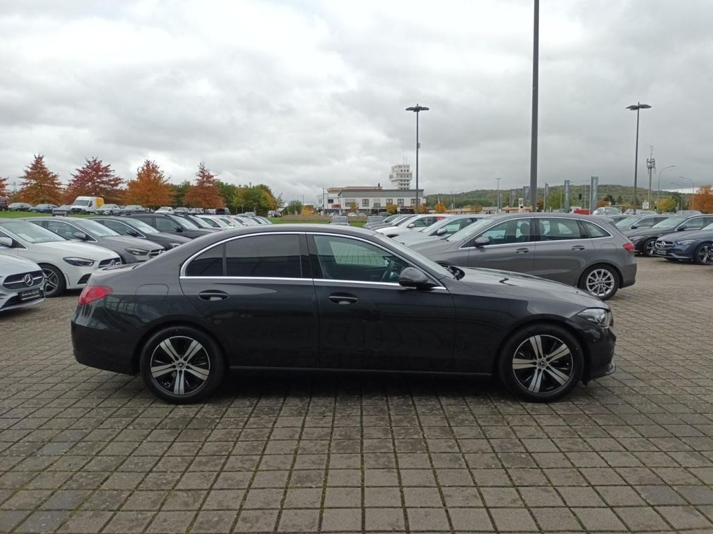 Mercedes-Benz C 200 2024