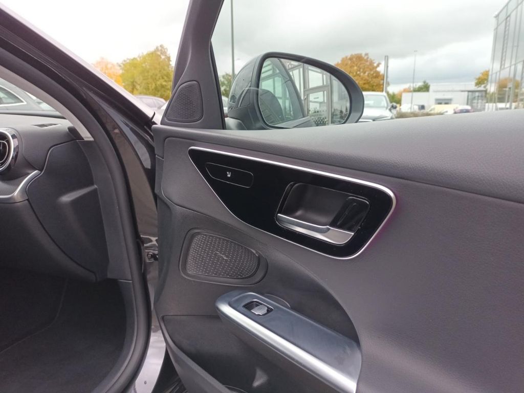 Mercedes-Benz C 200 2024