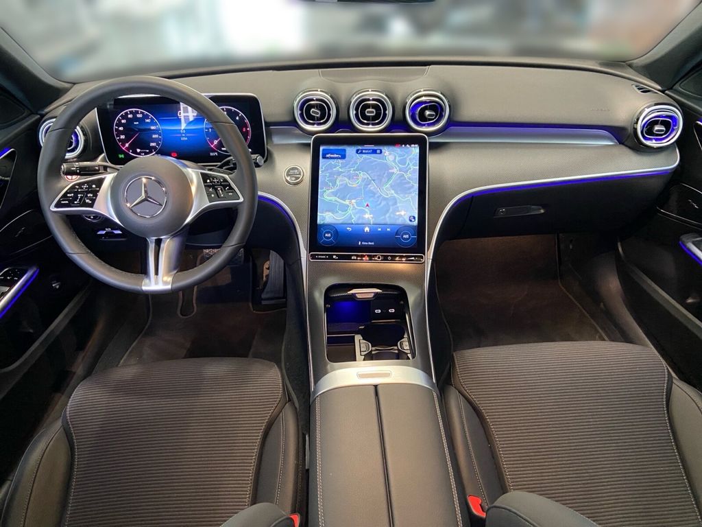 Mercedes-Benz C 220 2025
