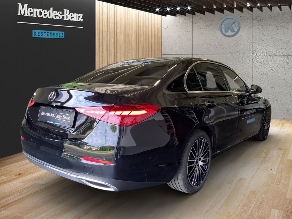 Mercedes-Benz C 220 2025