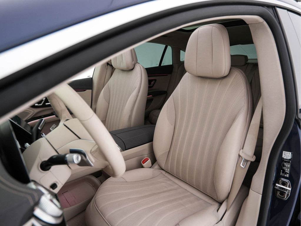 Mercedes-Benz EQS 2023