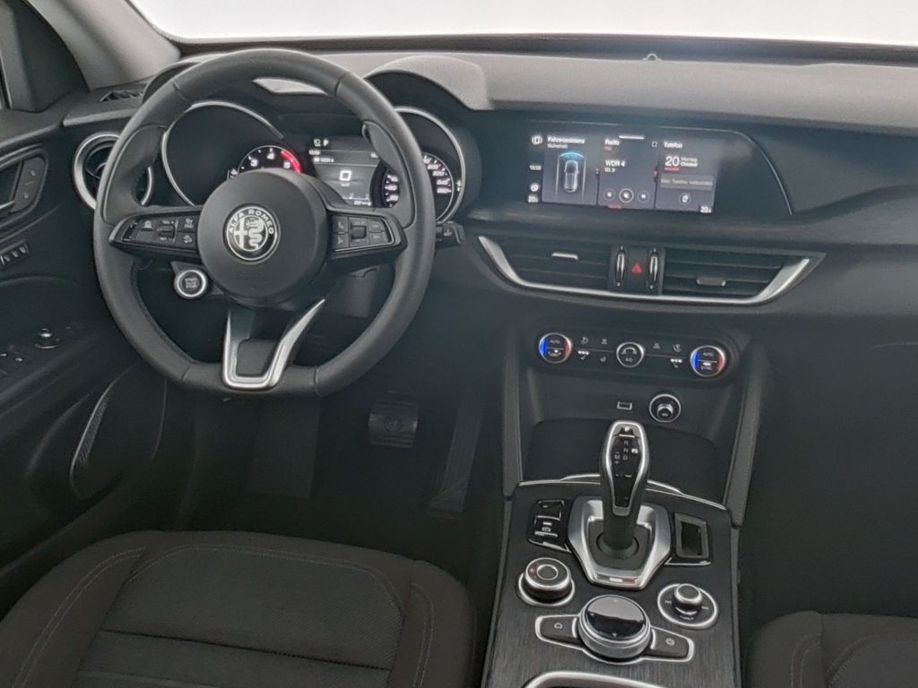 Alfa Romeo Stelvio 2020