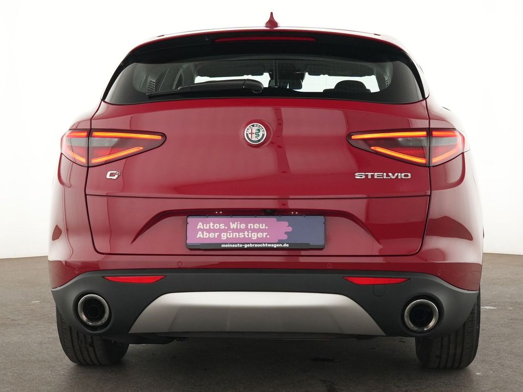 Alfa Romeo Stelvio 2020