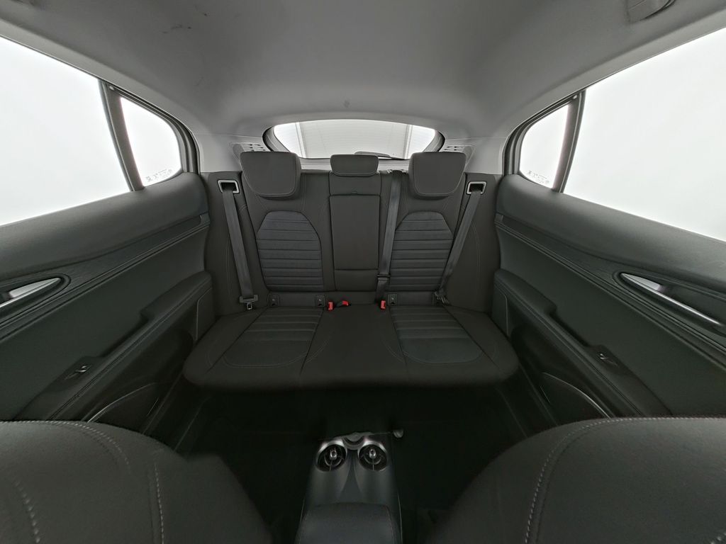 Alfa Romeo Stelvio 2020