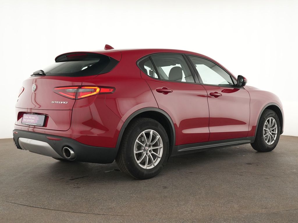 Alfa Romeo Stelvio 2020