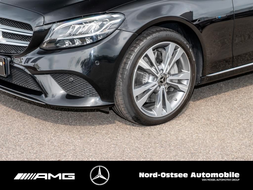 Mercedes-Benz C 300 2021