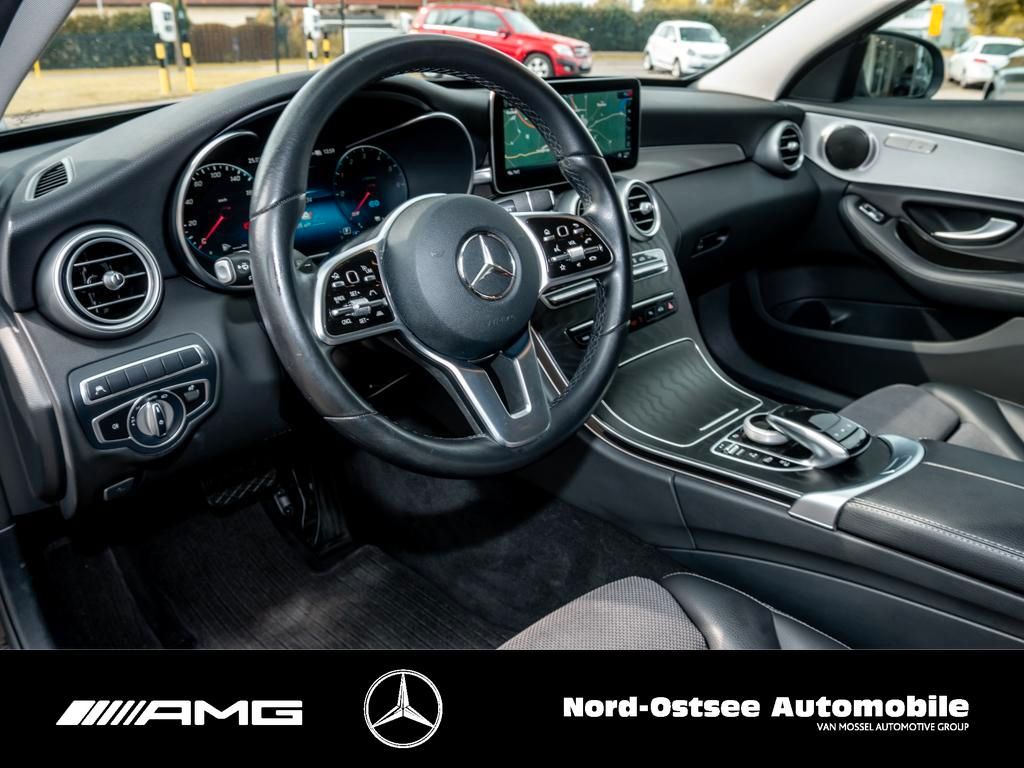 Mercedes-Benz C 300 2021