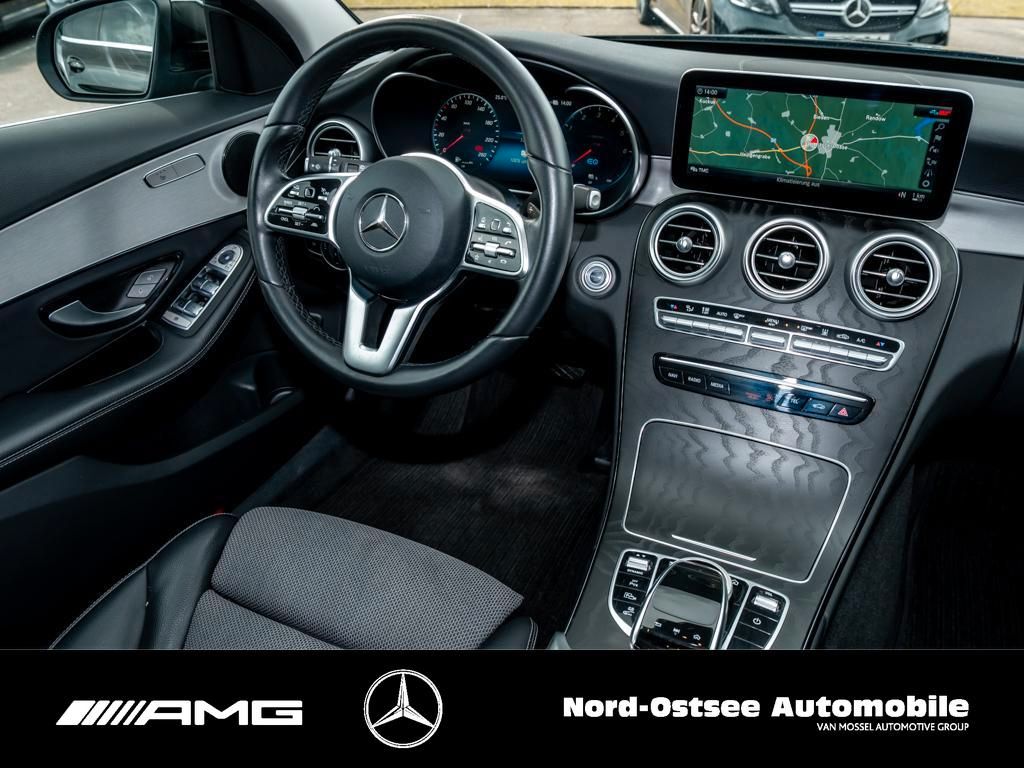 Mercedes-Benz C 300 2021