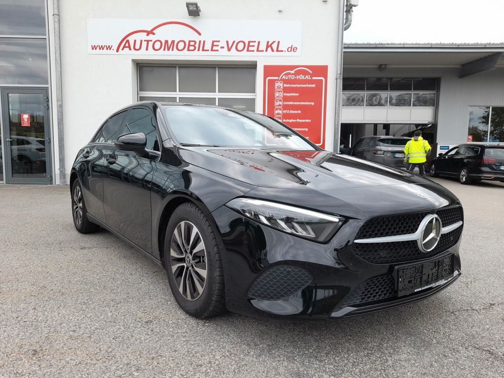 Mercedes-Benz A 180 2023