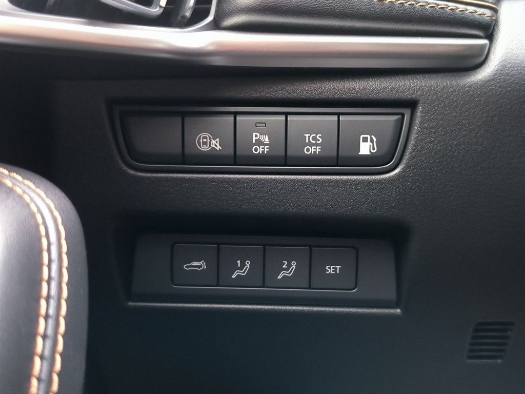 Mazda CX-60 2025